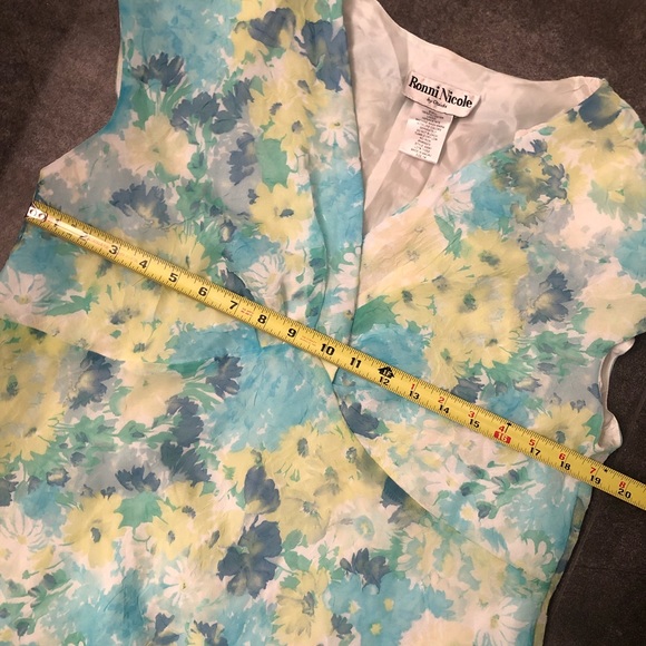 Springtime dress - Picture 6 of 6